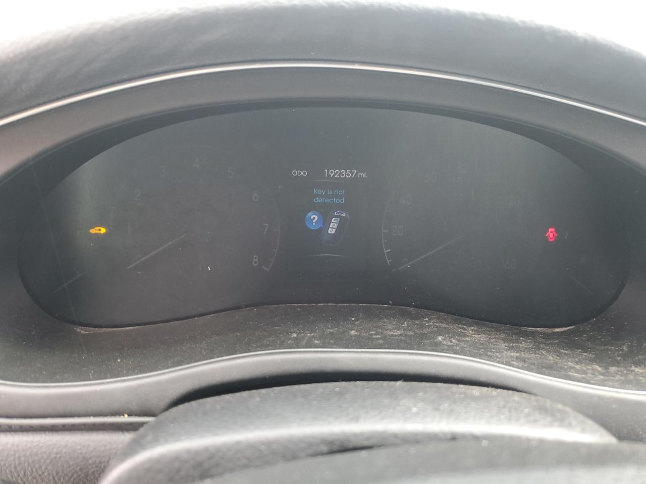 2013 Hyundai Genesis 3.8L VIN: KMHGC4DD6DU247611 Lot: 81786195