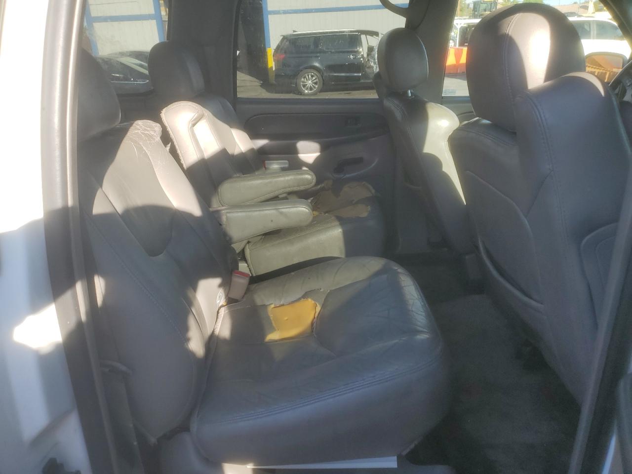 2003 GMC Yukon Xl C1500 VIN: 1GKEC16Z93J107284 Lot: 80871955