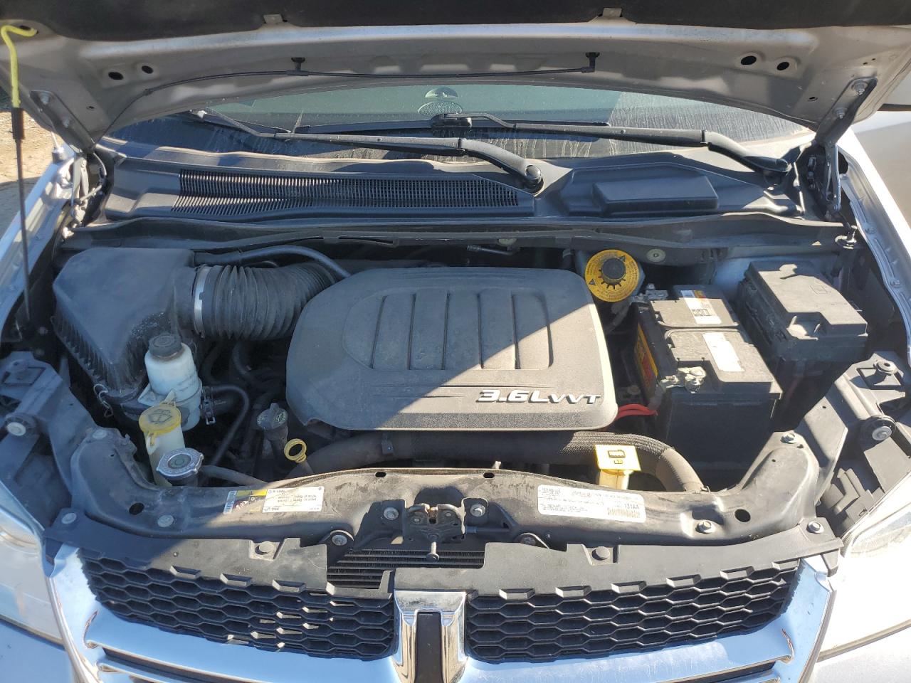 2018 Dodge Grand Caravan Sxt VIN: 2C4RDGCG8JR263907 Lot: 81619055