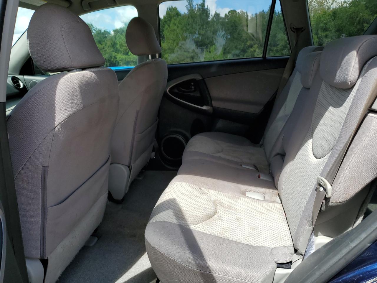 2007 Toyota Rav4 VIN: JTMZD33V575051379 Lot: 84378195