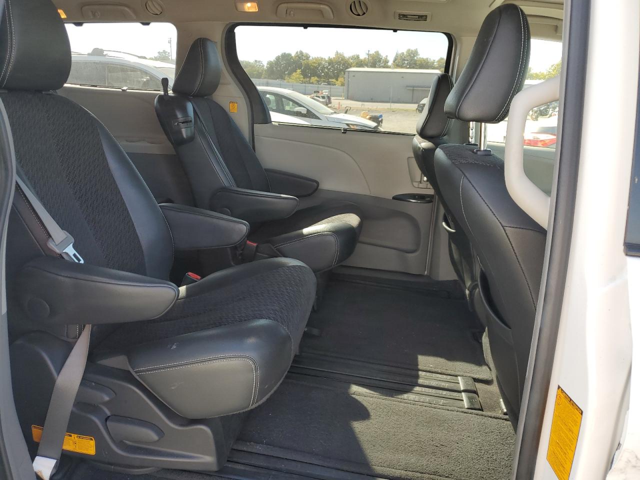 2012 Toyota Sienna Sport VIN: 5TDXK3DC1CS270502 Lot: 81154565