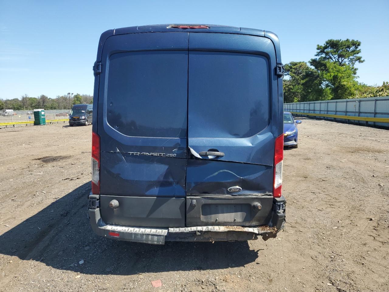 2016 Ford Transit T-250 VIN: 1FTYR2CM1GKA42937 Lot: 72006605