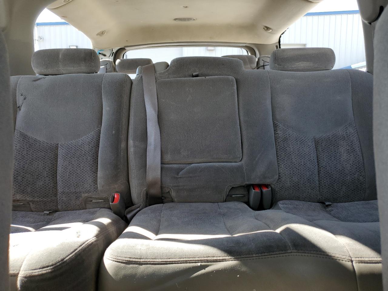 2005 Chevrolet Suburban C1500 VIN: 3GNEC16Z05G279307 Lot: 70567655