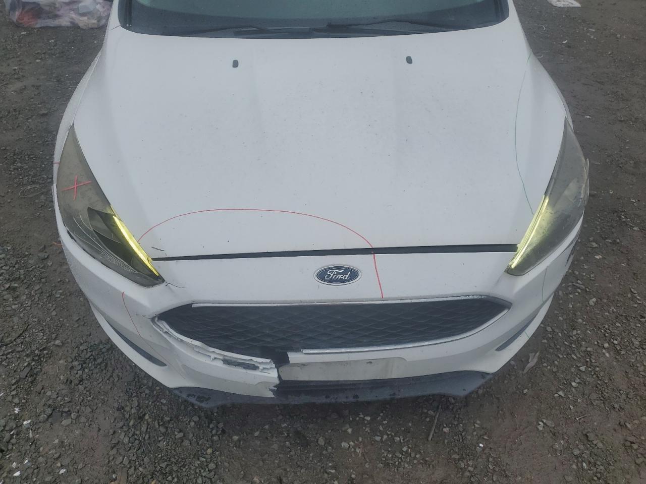 2017 Ford Focus Sel VIN: 1FADP3M2XHL230400 Lot: 80749465