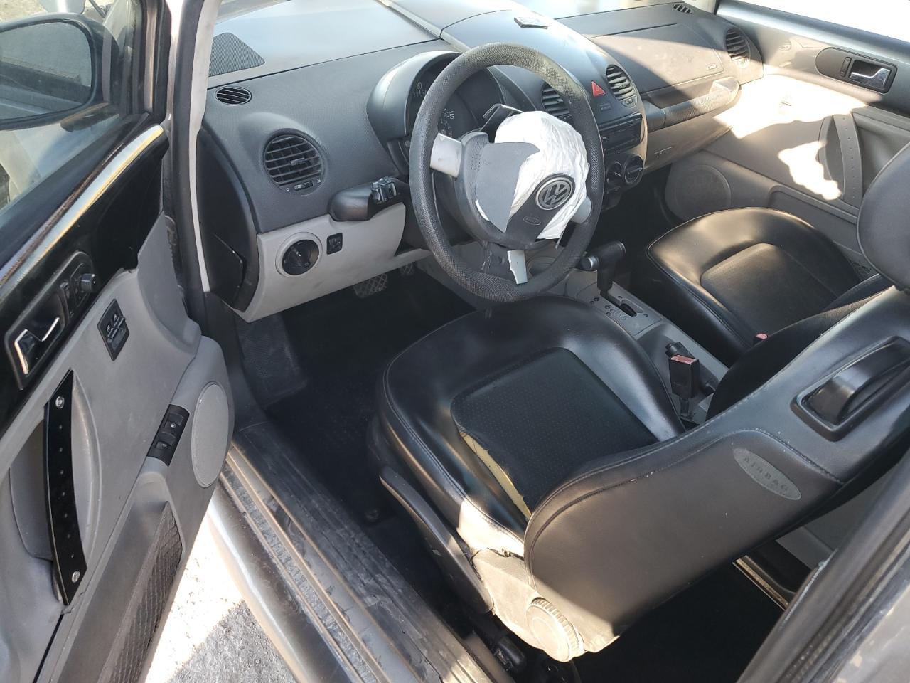 2005 Volkswagen New Beetle Gls VIN: 3VWCK31C55M414085 Lot: 82167135