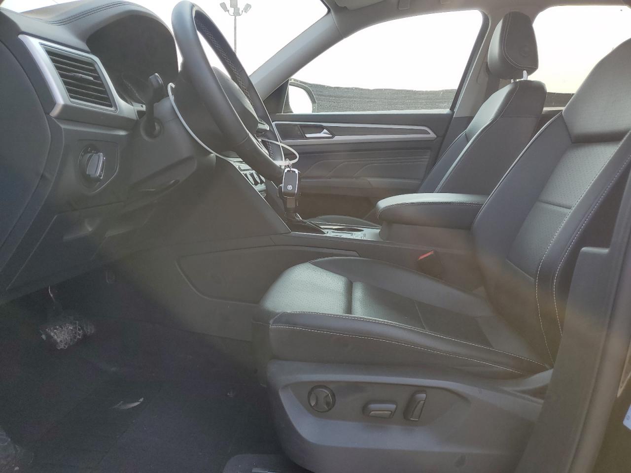 2021 Volkswagen Atlas Se VIN: 1V2JR2CA5MC574008 Lot: 71678885