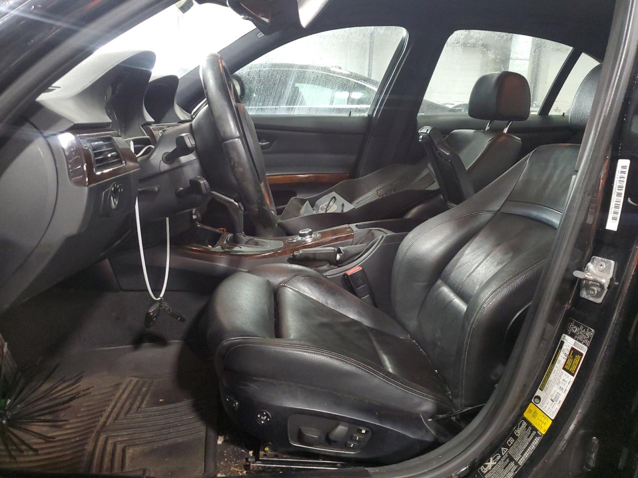 2011 BMW 335 Xi VIN: WBAPL5G52BNN23141 Lot: 84245915