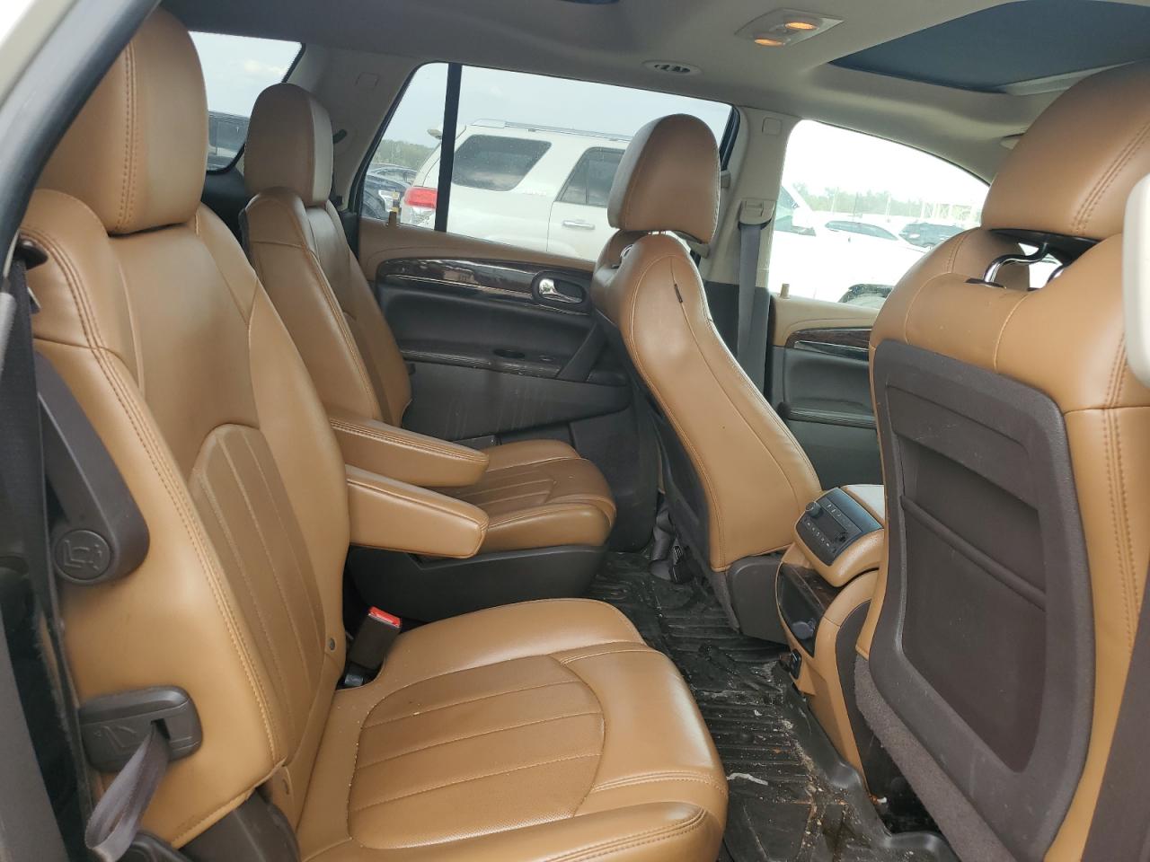 2015 Buick Enclave VIN: 5GAKVBKDXFJ388476 Lot: 84820065