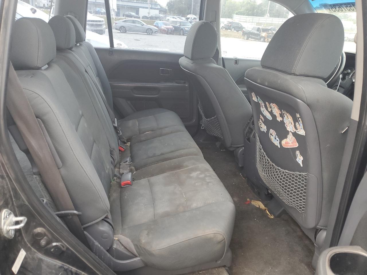 2006 Honda Pilot Lx VIN: 5FNYF281X6B002018 Lot: 81557635