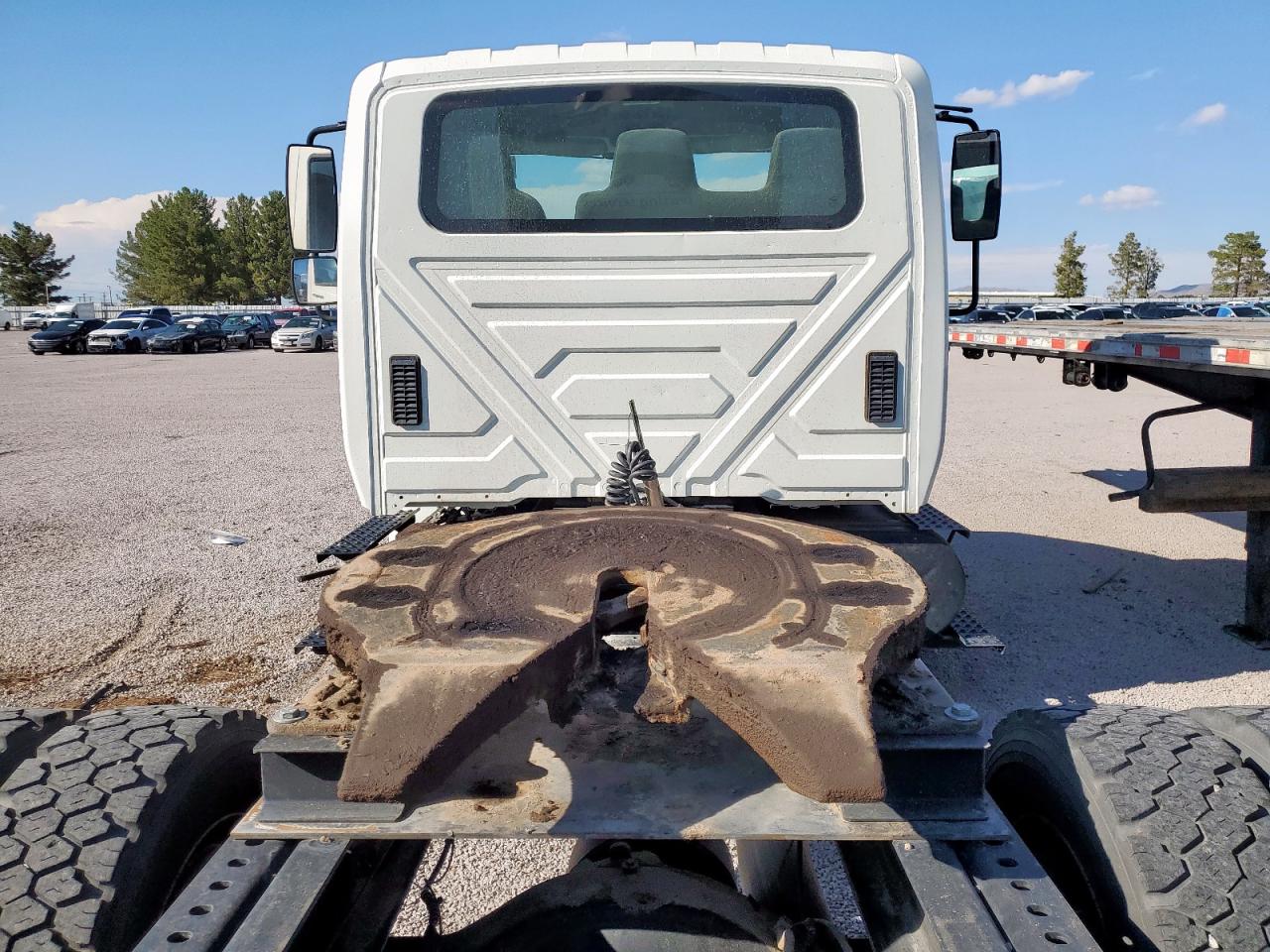 2009 International 4100 Semi Truck VIN: 3HTMWSKK09N058370 Lot: 81521715