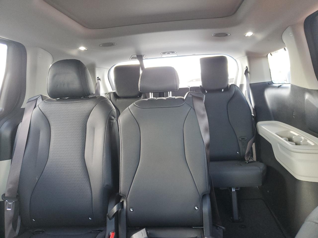 2024 Kia Carnival Sx VIN: KNDNE5H33R6344564 Lot: 71878065