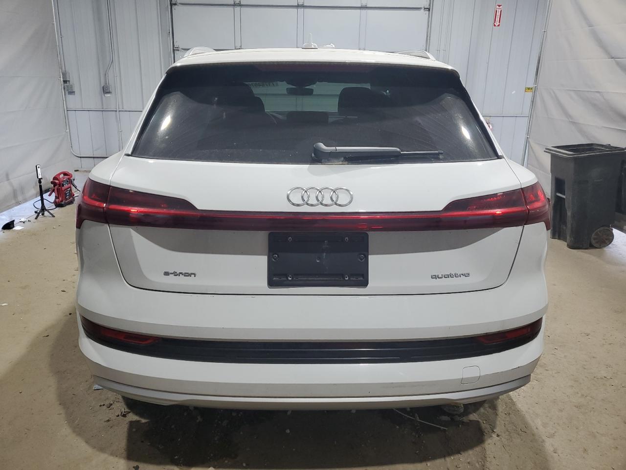 2022 Audi E-Tron Premium Plus VIN: WA1LAAGE2NB025151 Lot: 71784075