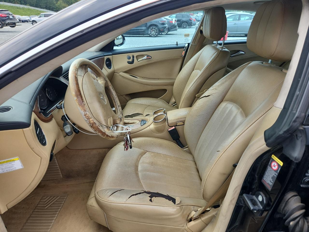 2007 Mercedes-Benz Cls 550 VIN: WDDDJ72X17A081795 Lot: 80909275