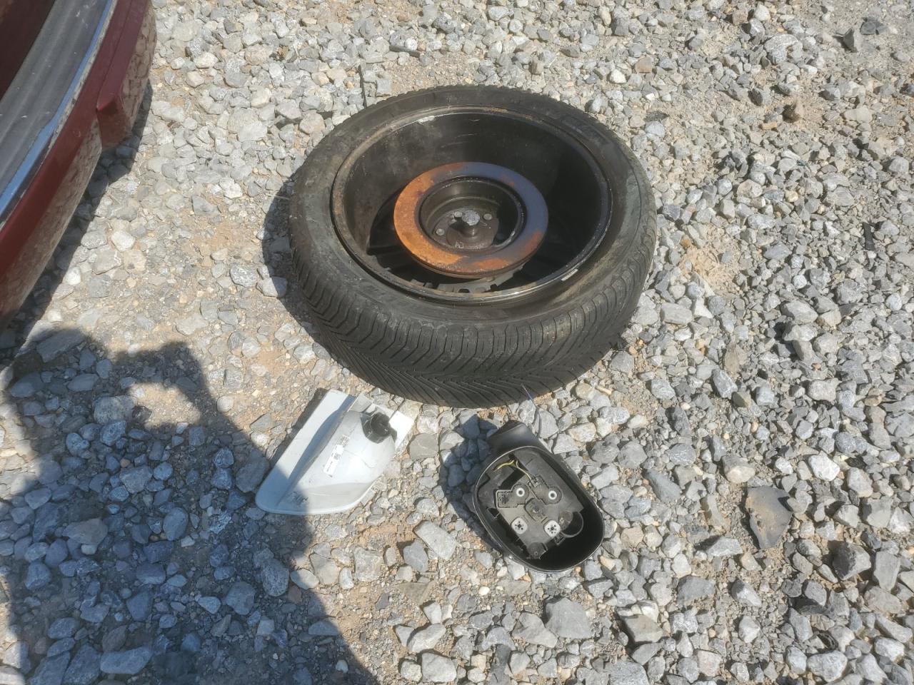 2019 GMC Yukon Denali VIN: 1GKS2CKJXKR318432 Lot: 71249975