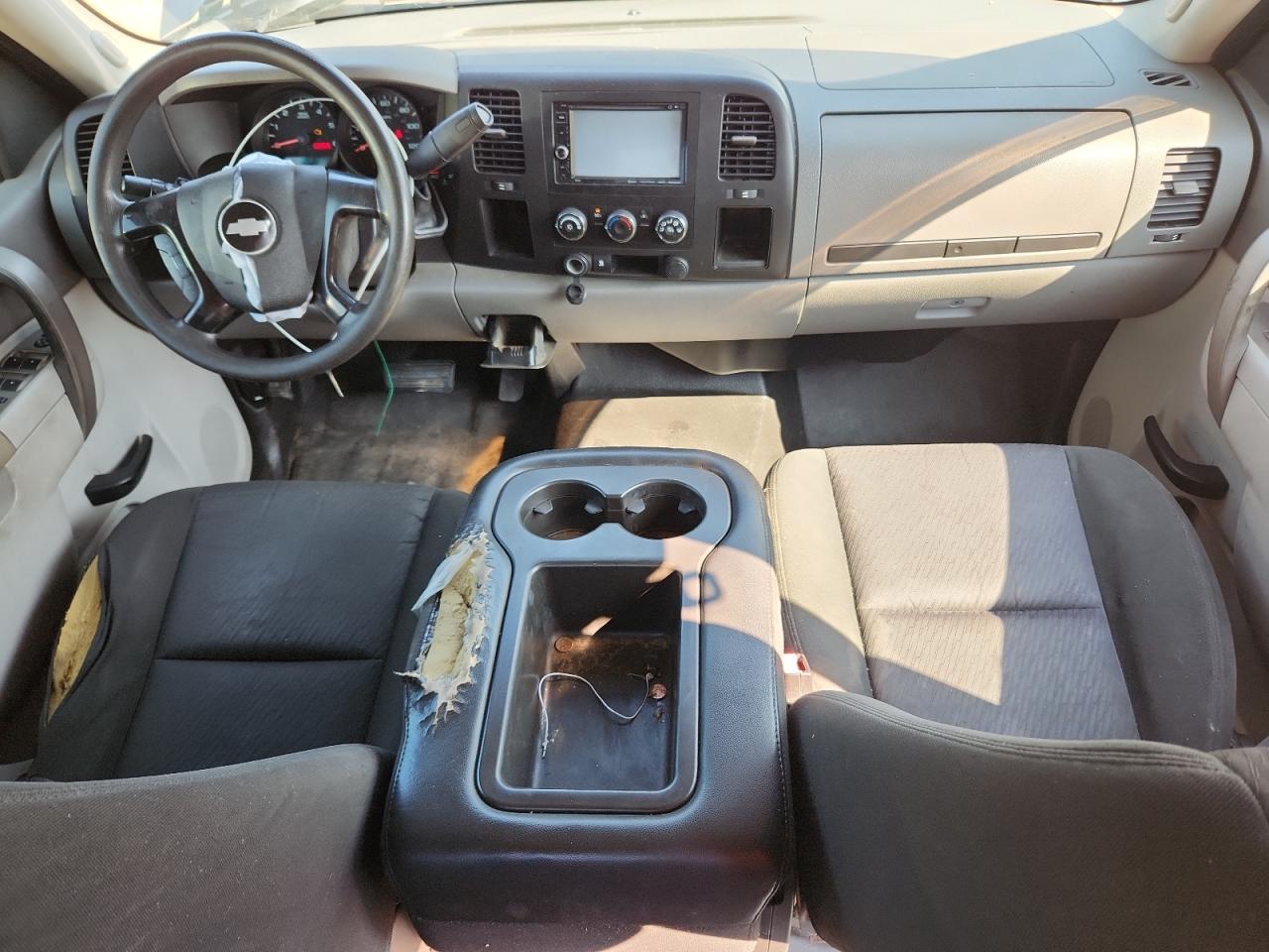 2010 Chevrolet Silverado C1500 VIN: 1GCSCPEX7AZ141790 Lot: 70874625