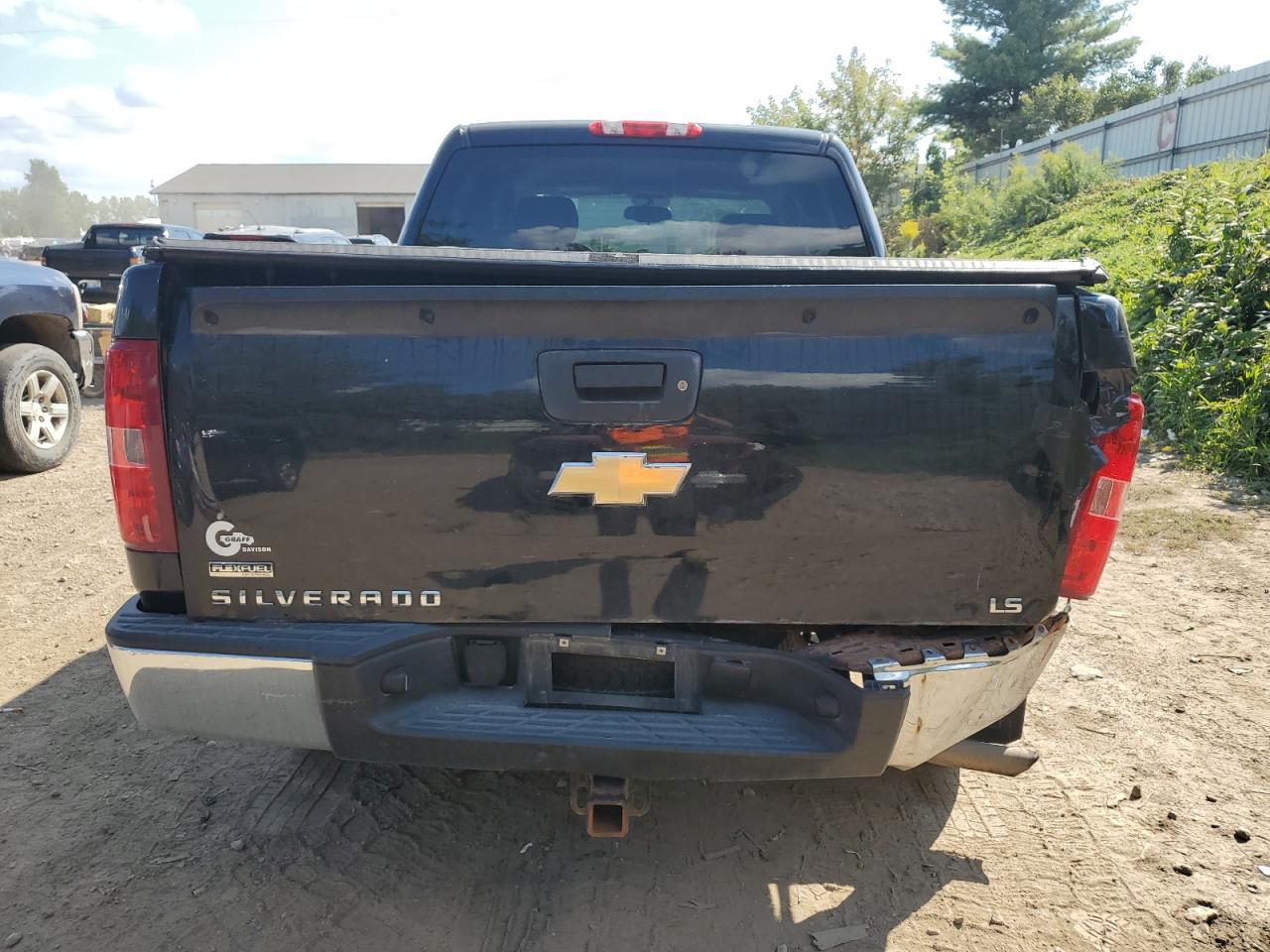 2011 Chevrolet Silverado C1500 Ls VIN: 3GCPCREA5BG395934 Lot: 71602915