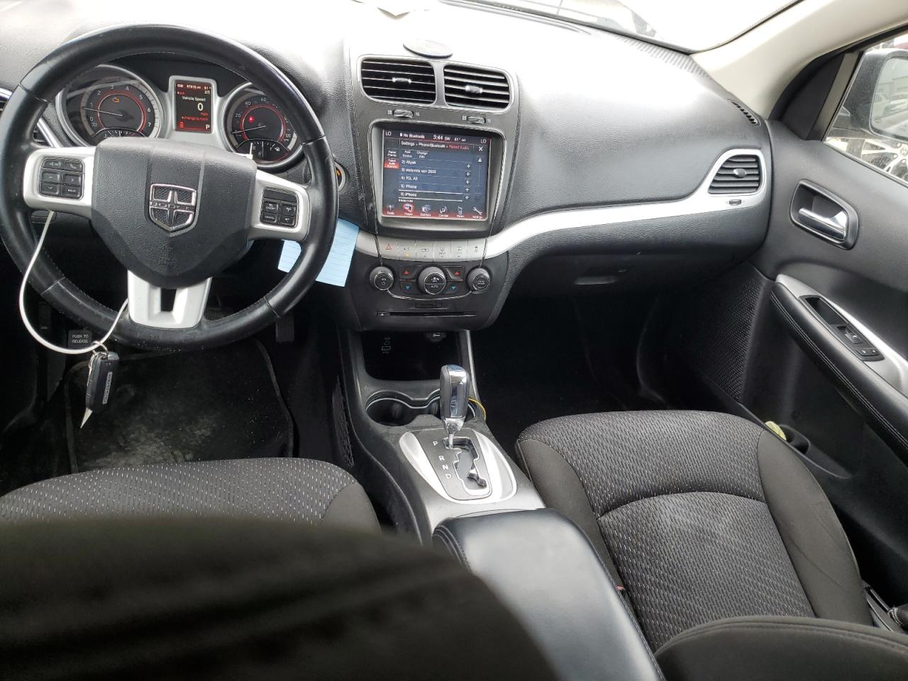 2019 Dodge Journey Se VIN: 3C4PDCBBXKT867009 Lot: 70303325