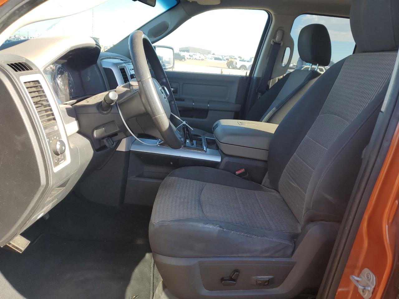 2010 Dodge Ram 1500 VIN: 1D7RV1GTXAS205609 Lot: 83976475