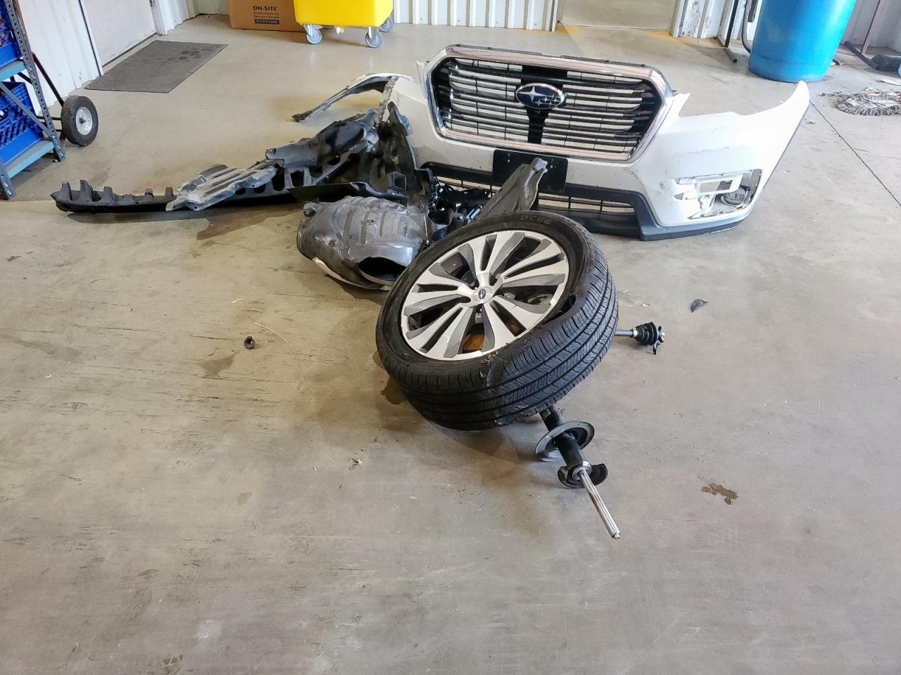 2021 Subaru Ascent Touring VIN: 4S4WMARD0M3415832 Lot: 81083695