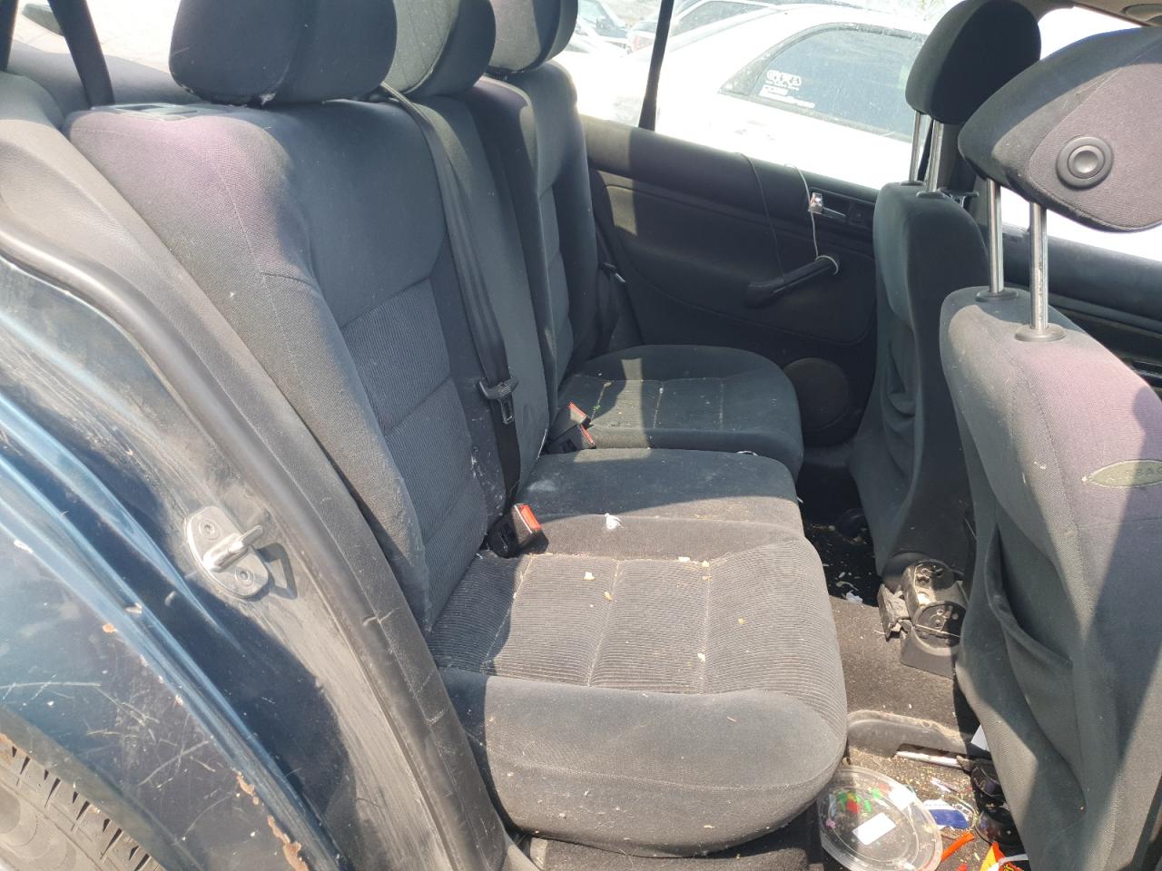 2001 Volkswagen Jetta Gls VIN: 3VWSK29M41M063201 Lot: 72052465