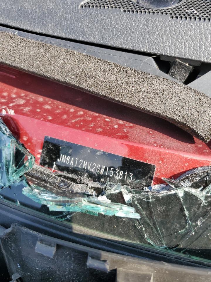 2016 Nissan Rogue S VIN: JN8AT2MV2GW153813 Lot: 81433895