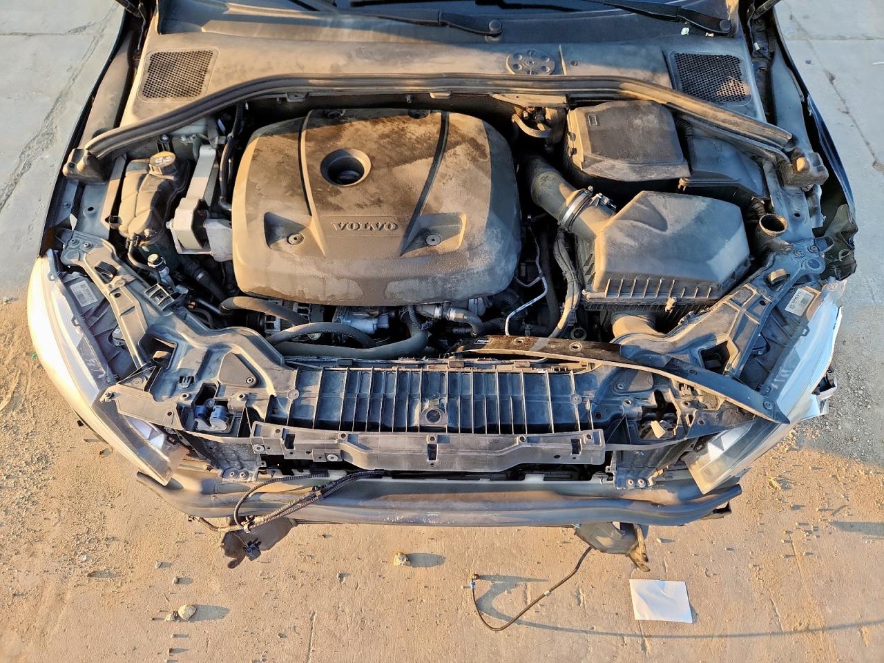 2017 Volvo S60 Dynamic VIN: YV140MTLXH2431471 Lot: 71807255