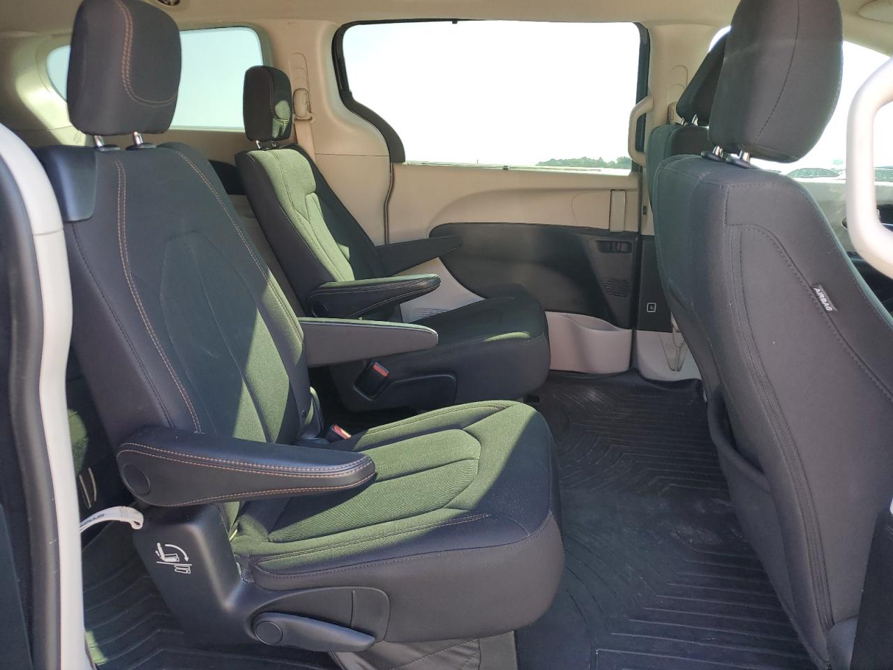 2019 Chrysler Pacifica Touring Plus VIN: 2C4RC1FG4KR507551 Lot: 71835285