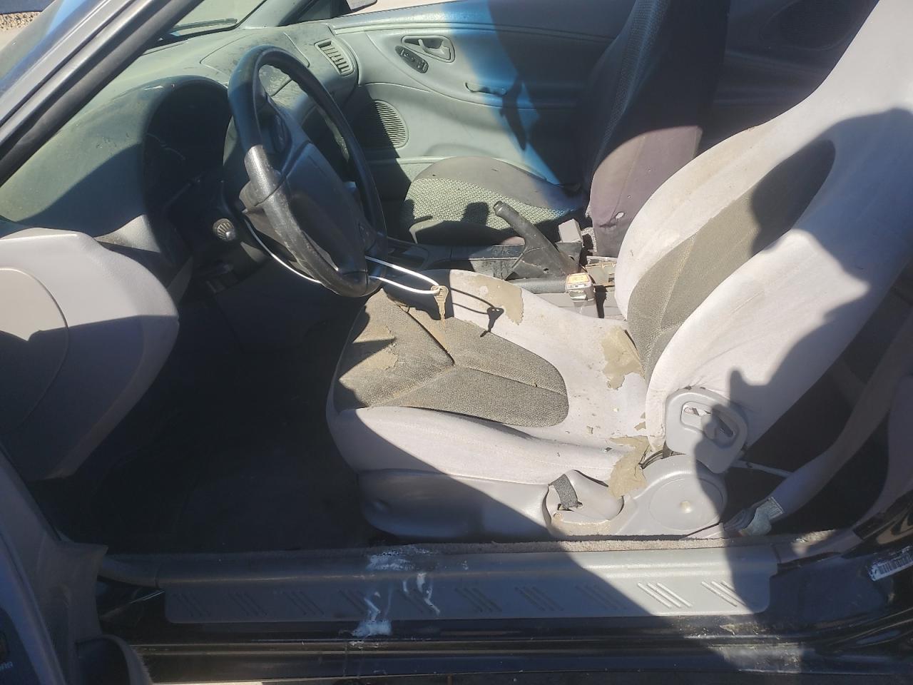 1994 Ford Probe Base VIN: 1ZVLT20A0R5113677 Lot: 84206245