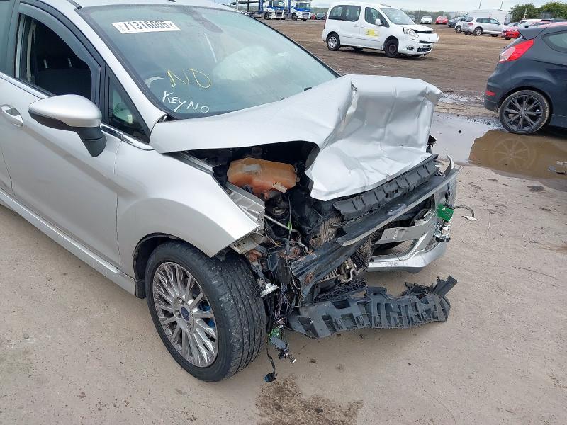 2013 FORD FIESTA TITANIUM 