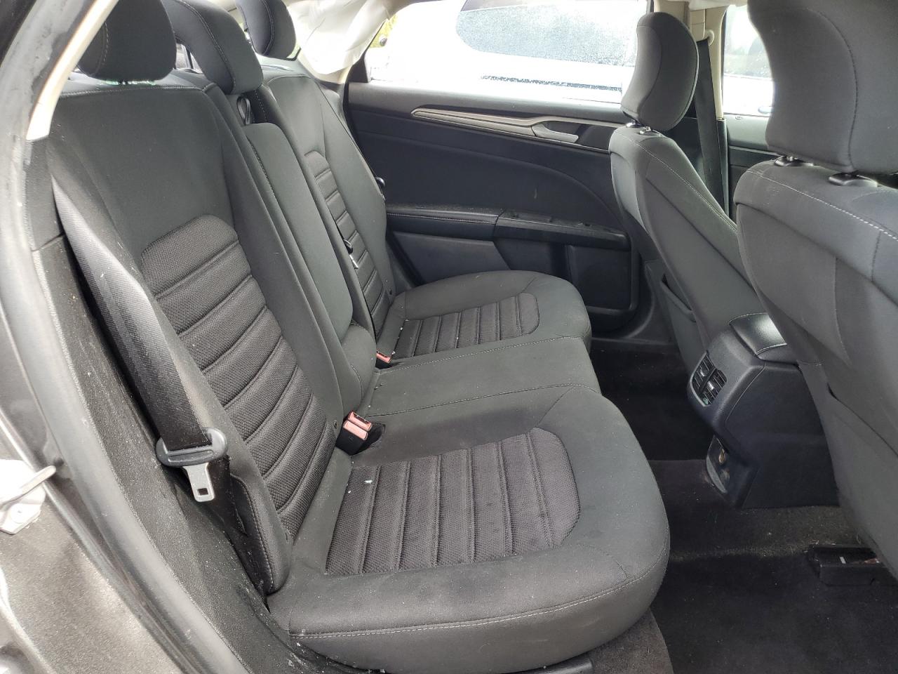 2019 Ford Fusion Se VIN: 3FA6P0T90KR237984 Lot: 81565045