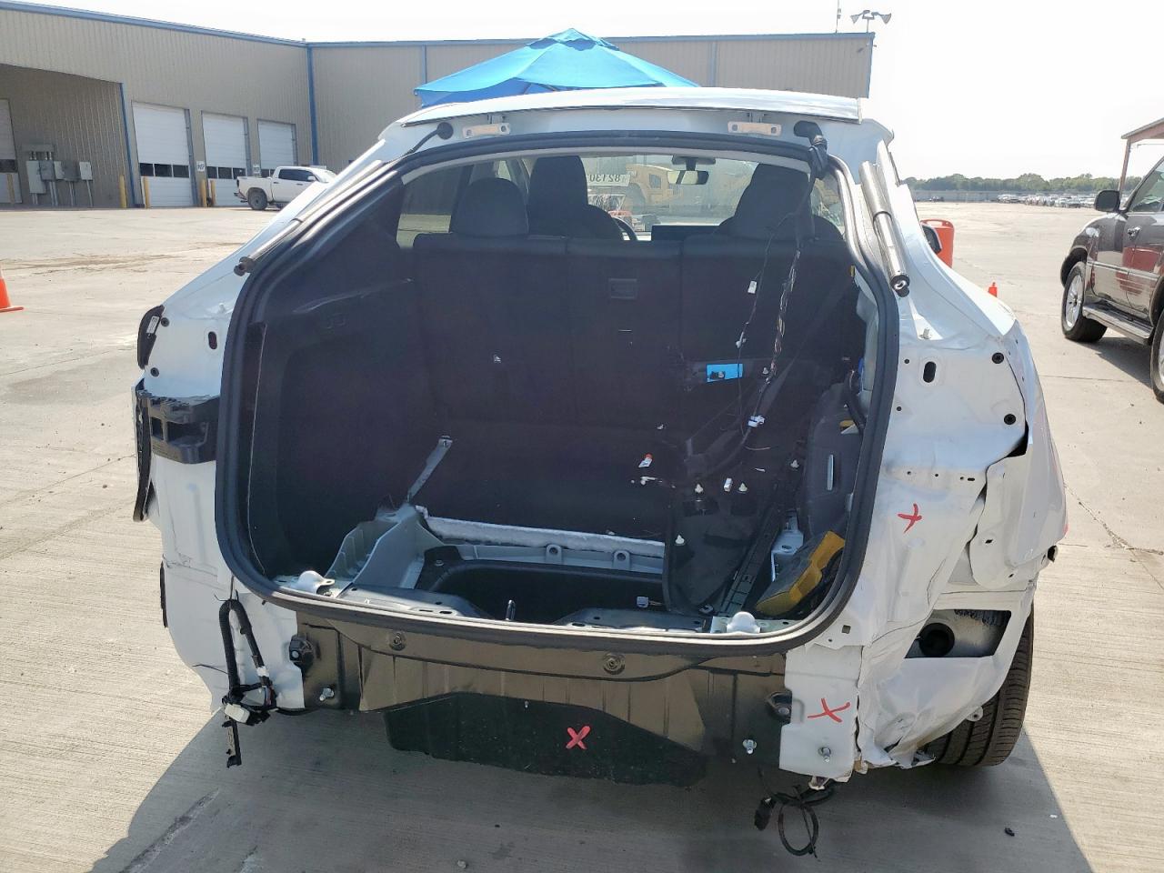 2023 Tesla Model Y VIN: 7SAYGDEE6PA078319 Lot: 82130755