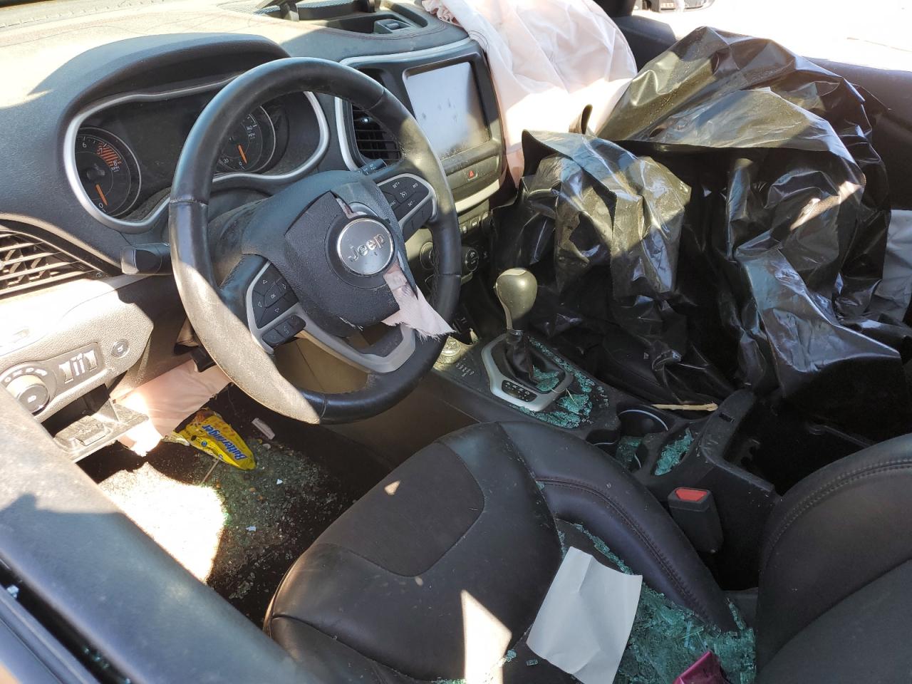 2017 Jeep Cherokee Trailhawk VIN: 1C4PJMBS8HW506816 Lot: 83831065