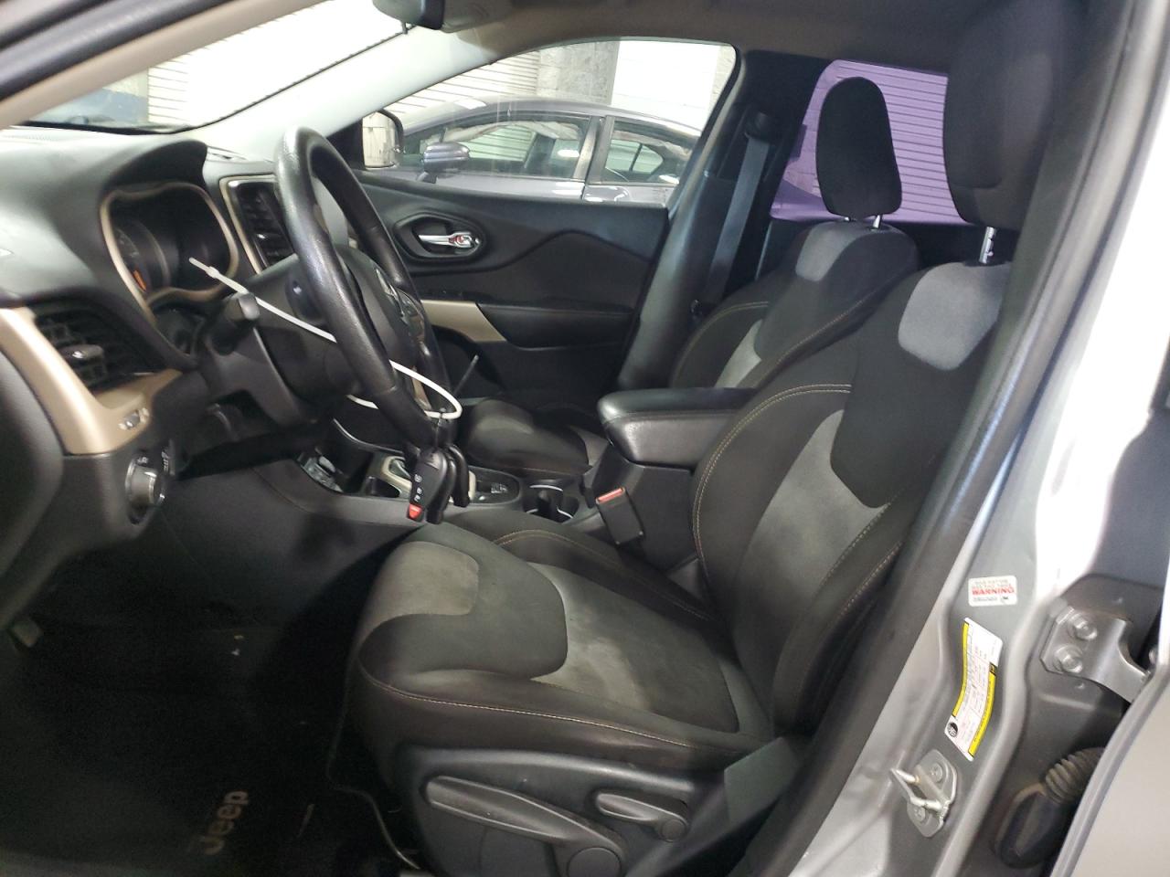 2017 Jeep Cherokee Sport VIN: 1C4PJLAB2HW641530 Lot: 80523715