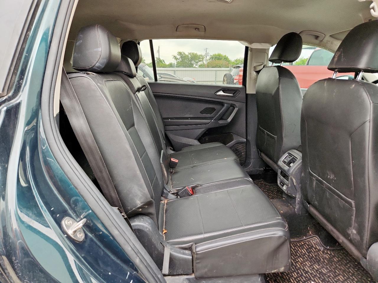 2018 Volkswagen Tiguan Se VIN: 3VV3B7AX8JM007368 Lot: 71910475