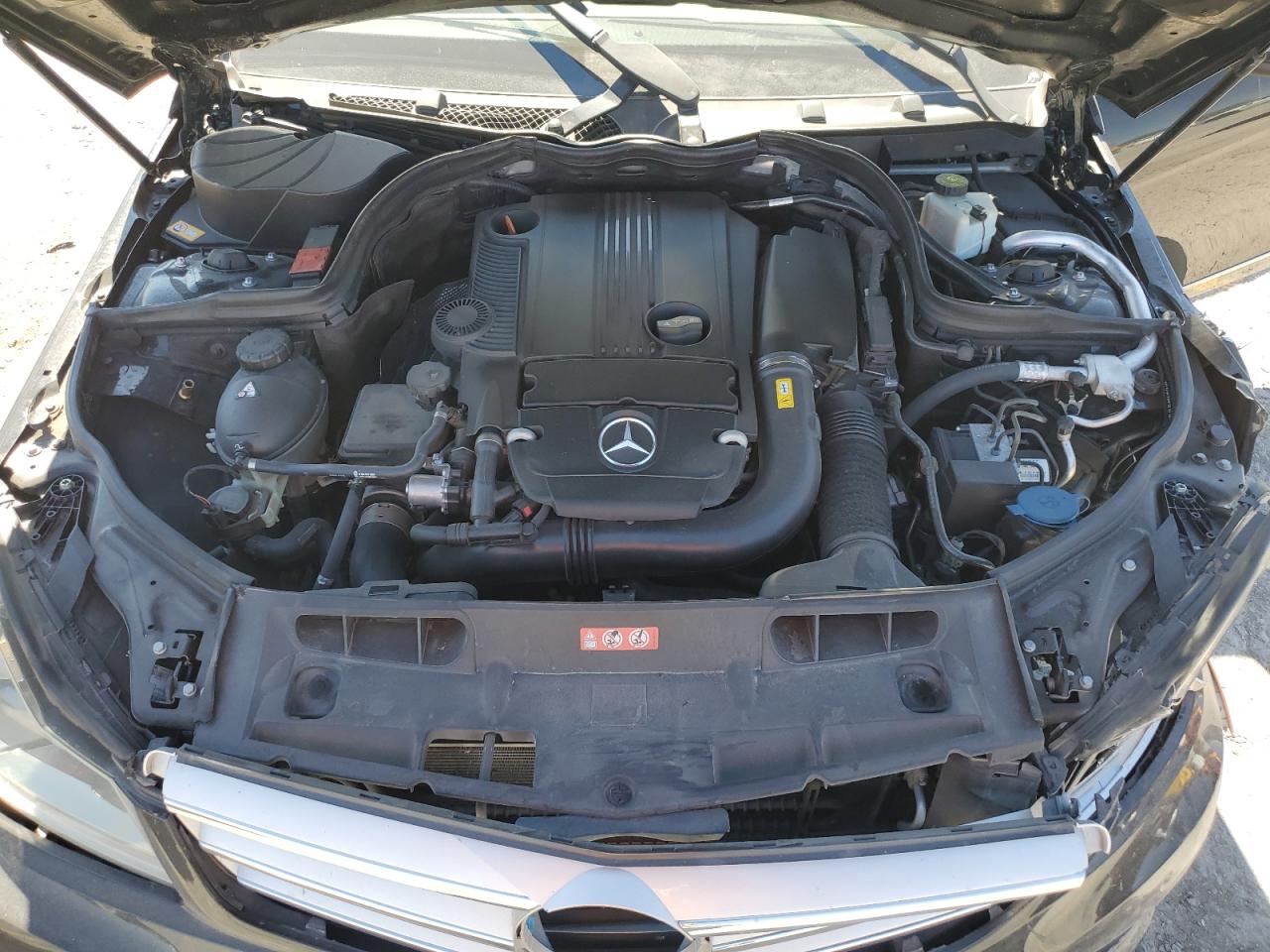 2013 Mercedes-Benz C 250 VIN: WDDGF4HB6DR274630 Lot: 83974325