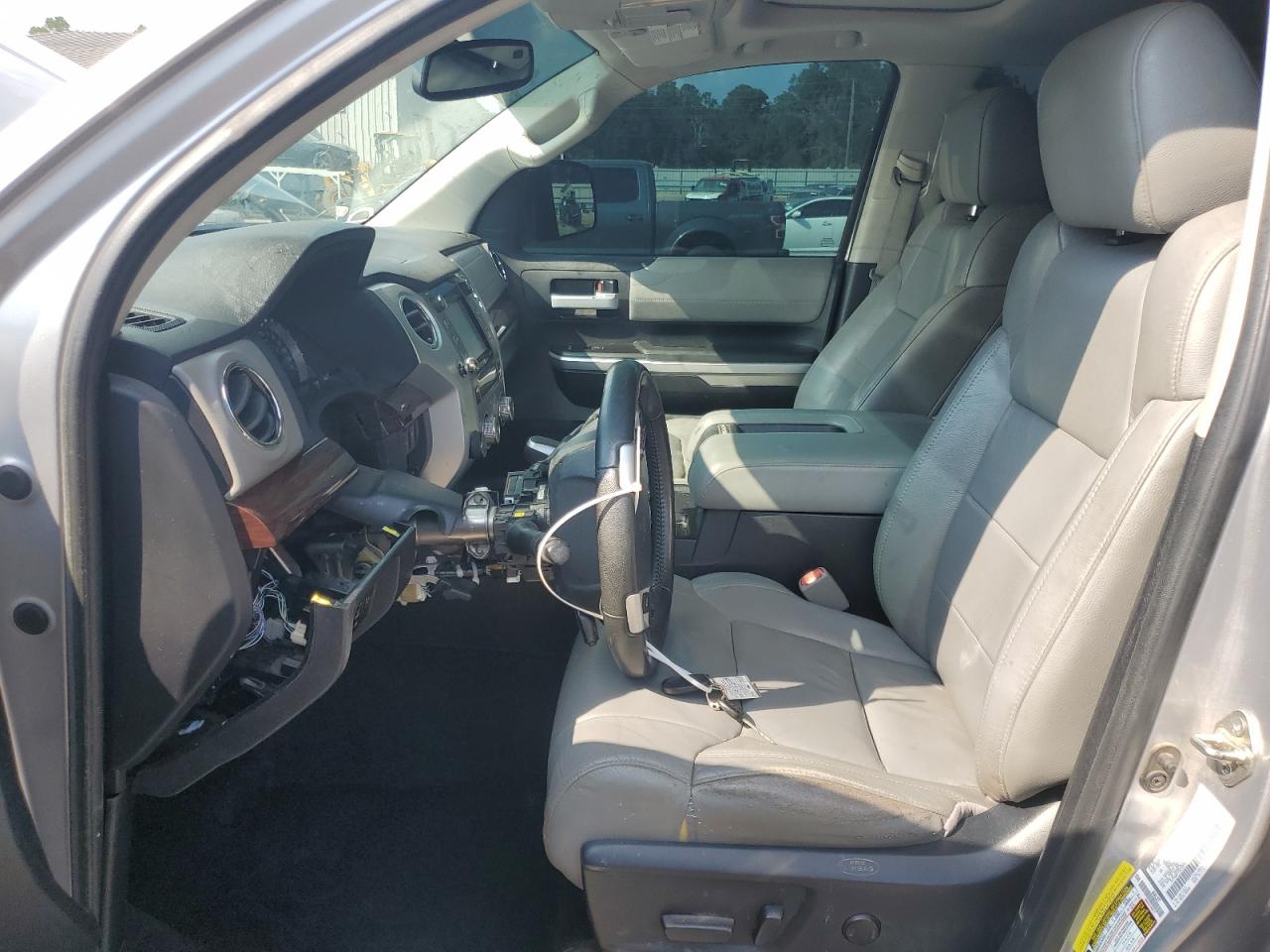 2016 Toyota Tundra Crewmax Limited VIN: 5TFHW5F15GX559429 Lot: 81072305