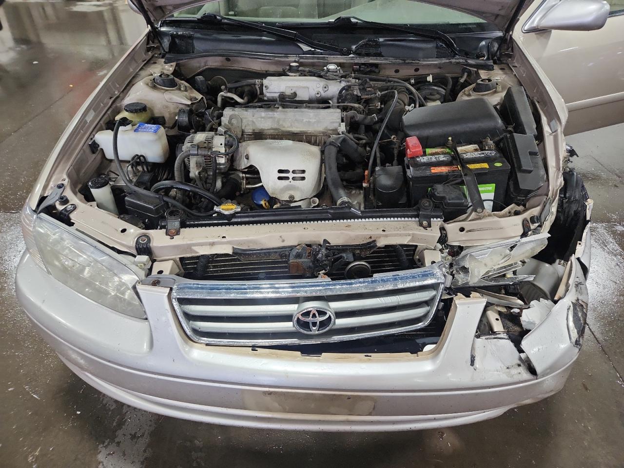 2000 Toyota Camry Ce VIN: JT2BG22K6Y0453400 Lot: 81499235