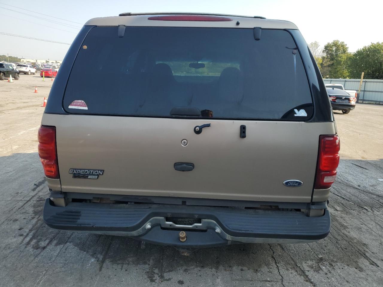 2001 Ford Expedition Xlt VIN: 1FMPU16L21LA53398 Lot: 80287165