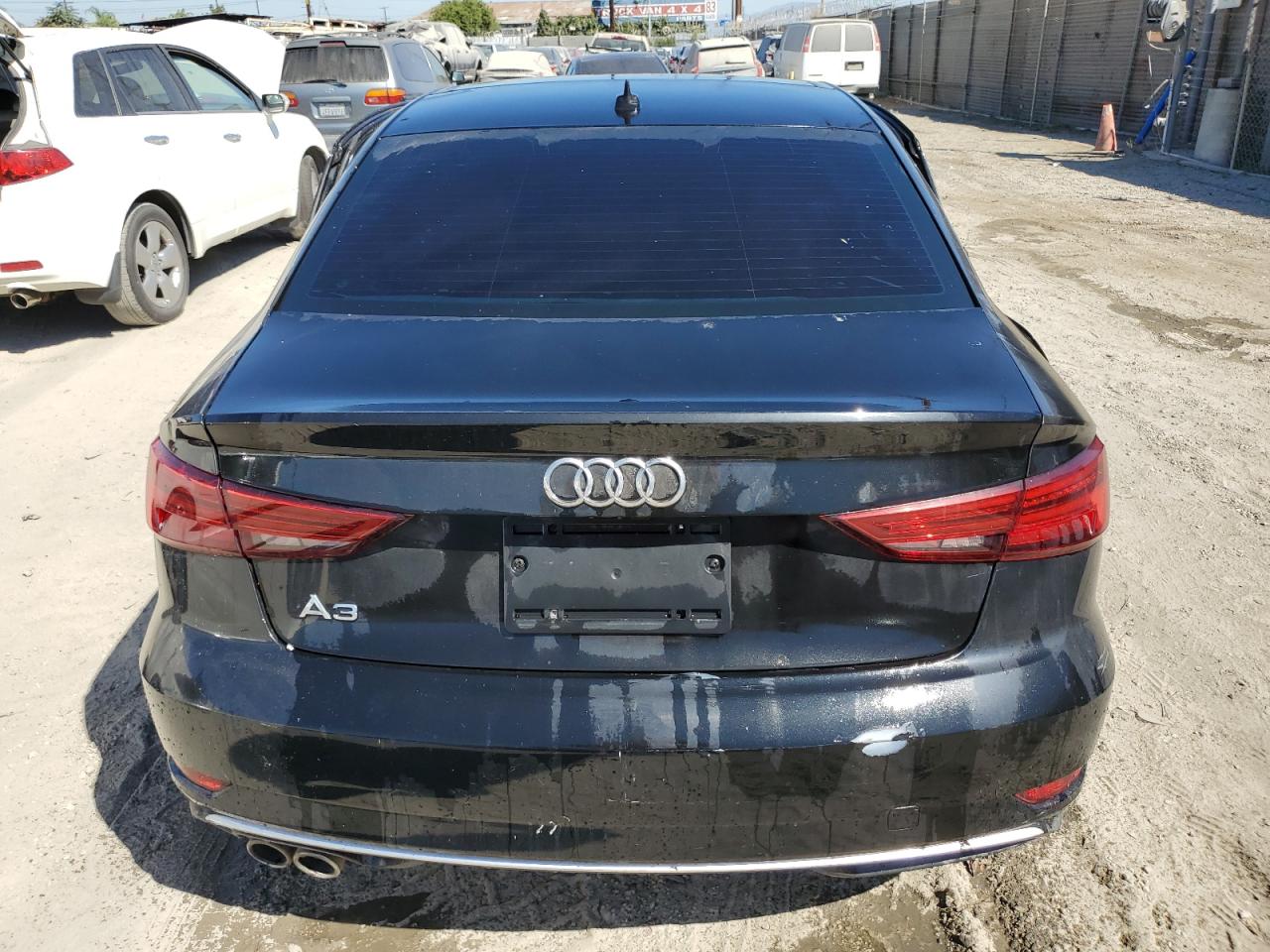 2017 Audi A3 Premium VIN: WAUAUGFF7H1039409 Lot: 71725685