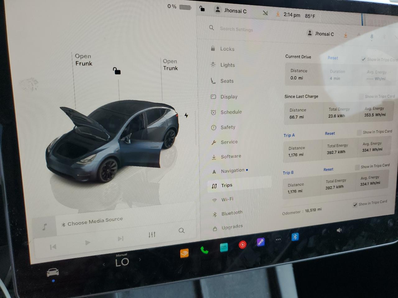 2024 Tesla Model Y VIN: 7SAYGDED4RF047423 Lot: 71126015