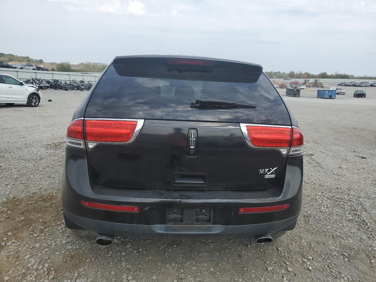 2011 Lincoln Mkx VIN: 2LMDJ8JK3BBJ11575 Lot: 81499865