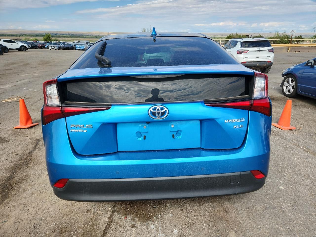 2020 Toyota Prius Le VIN: JTDL9RFU9L3021806 Lot: 71280875
