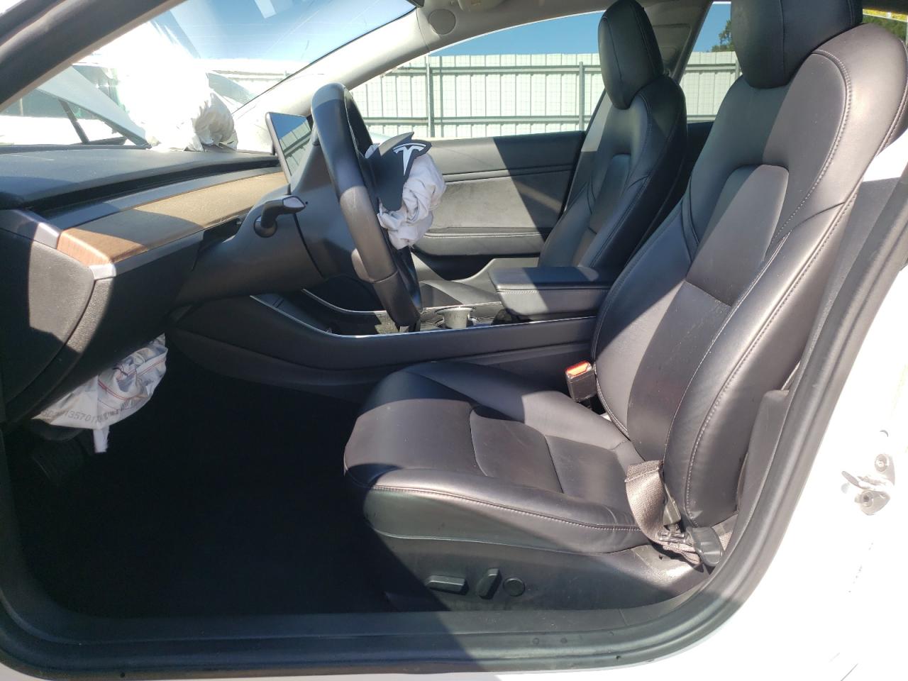 2018 Tesla Model 3 VIN: 5YJ3E1EB0JF088825 Lot: 72045095