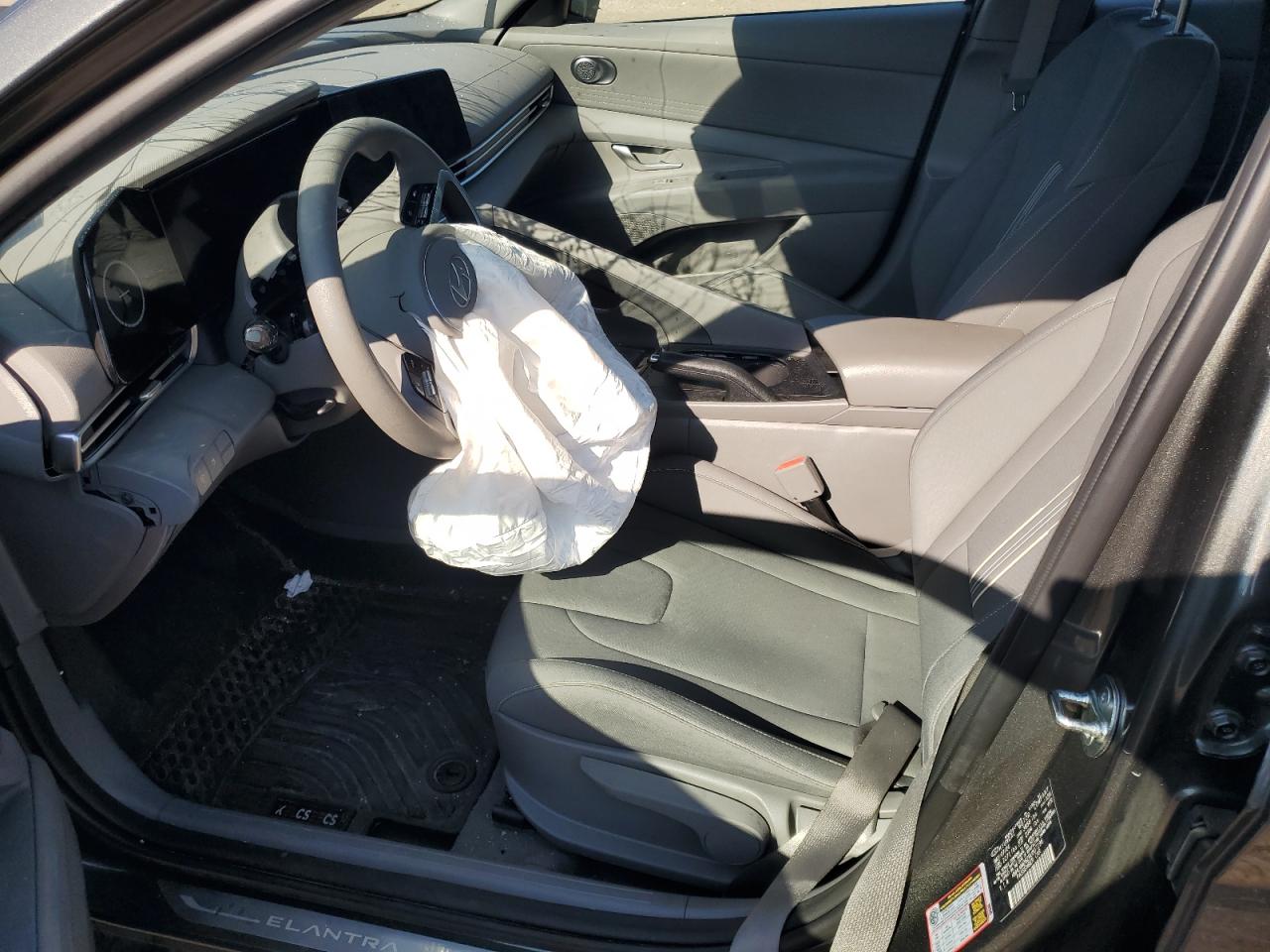 2024 Hyundai Elantra Sel VIN: KMHLM4DG2RU807296 Lot: 81310775