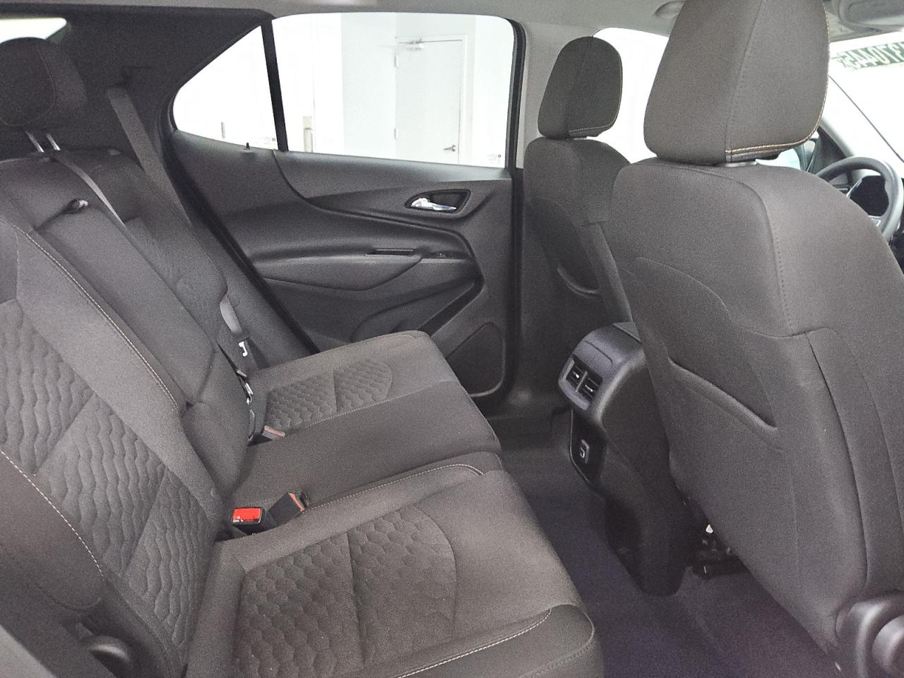 2021 Chevrolet Equinox Lt VIN: 2GNAXKEV1M6158688 Lot: 81370445