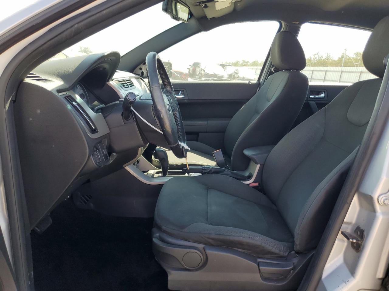 2008 Ford Focus Se VIN: 1FAHP35N28W156754 Lot: 80951125