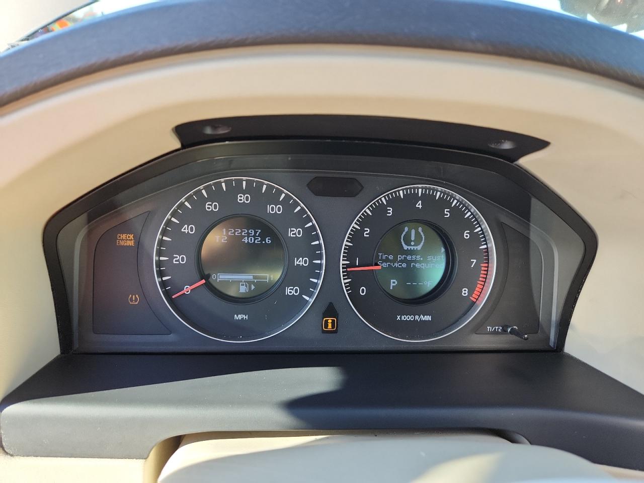 2008 Volvo Xc70 VIN: YV4BZ982081015819 Lot: 84601405