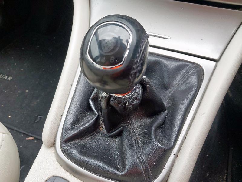 2009 JAGUAR X-TYPE SE 