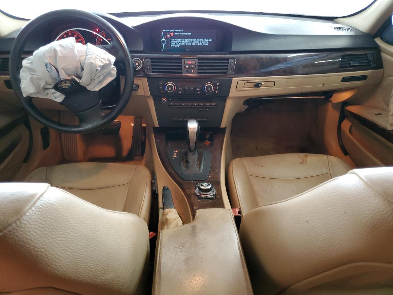 2011 BMW 335 Xi VIN: WBAPL5C50BA917847 Lot: 71070415