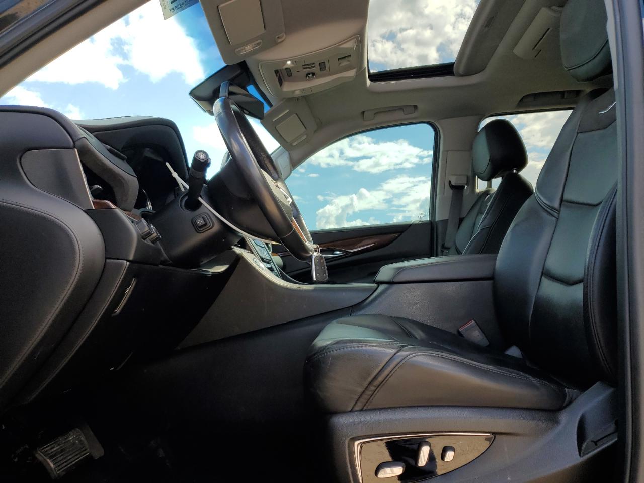 2018 Cadillac Escalade Esv Premium Luxury VIN: 1GYS4JKJXJR286956 Lot: 71229185